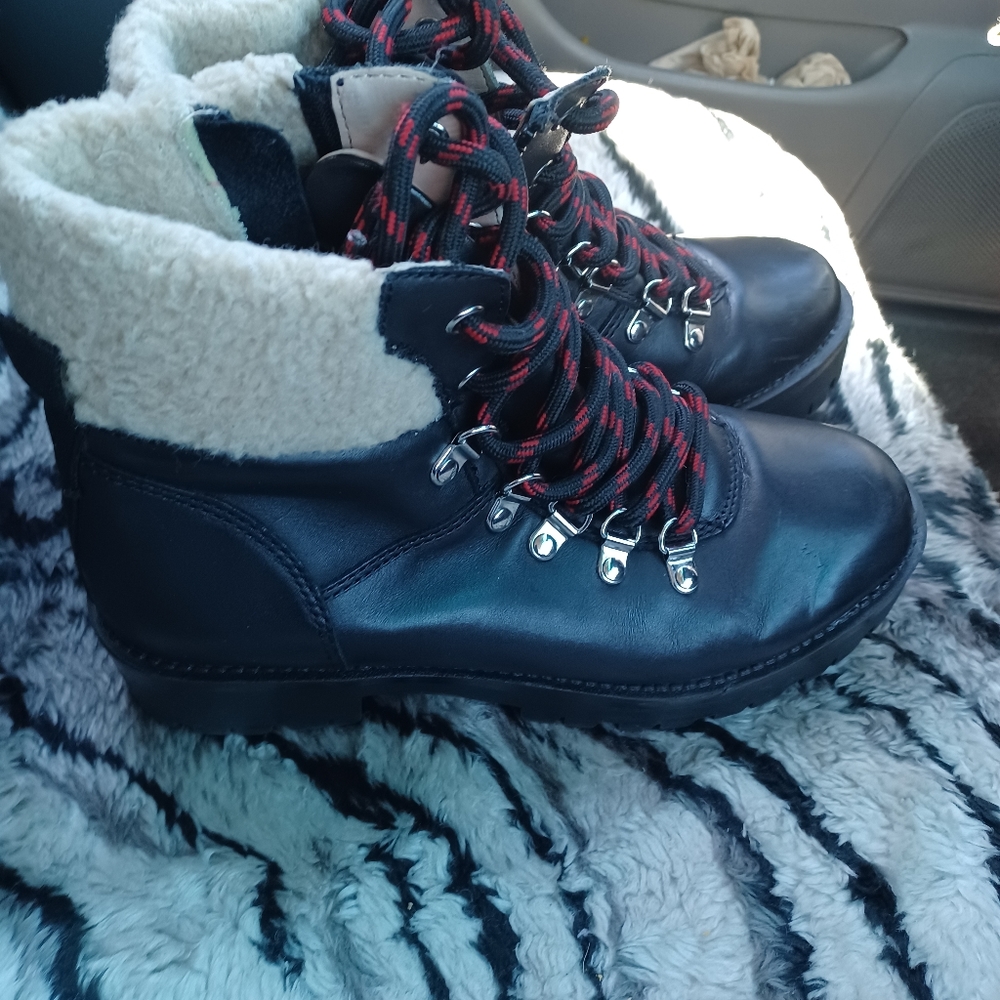 STEVE MADDEN WOMEN ANKLE BOOTS - Picture 12 of 12